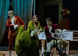 Successo per il debutto della prima opera del cartellone della 47° Stagione lirica: stasera si replica con “Il Barbiere di Siviglia” - Corriere Salentino