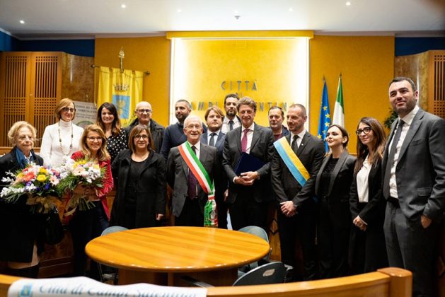 Il Comune di Campi Salentina conferisce la Cittadinanza Onoraria all’Amministratore Delegato e Direttore Generale di Trenitalia, Luigi Corradi - Corriere Salentino