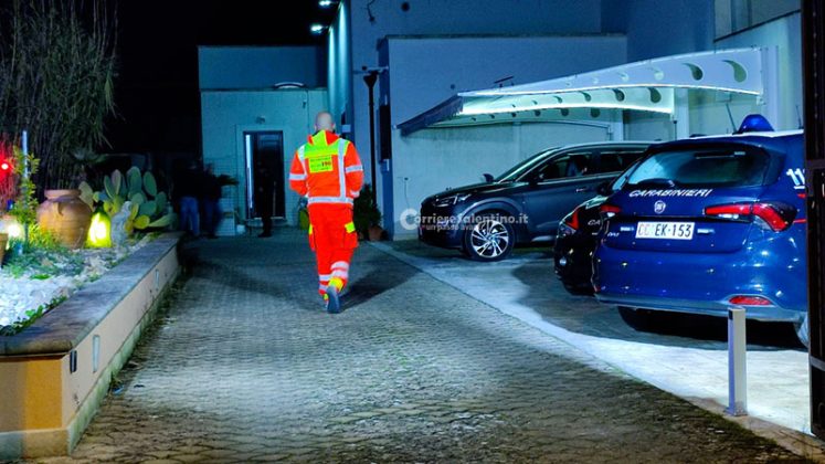 Anziano si rifugia in casa dopo una lite armato di pistola: attimi di tensione - Corriere Salentino