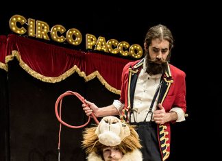 A Koreja arriva la Befana fra teatro e caramelle