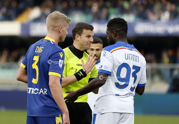 Al Bentegodi il Lecce perde l'imbattibilità ed anche Umtiti: sconfitta per 2 a 0, il francese esce dal campo in lacrime - Corriere Salentino