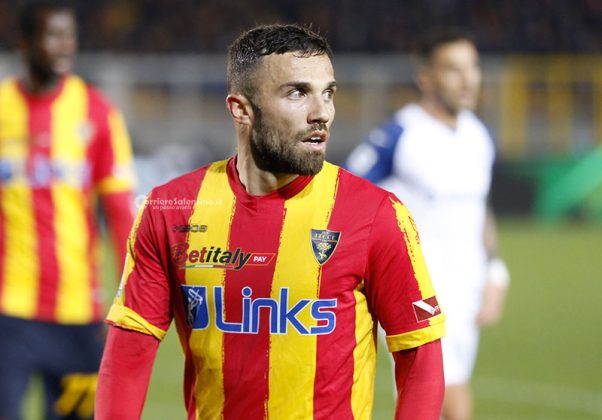 Un secondo tempo “gagliardo” e il Lecce rimonta la Lazio: apoteosi giallorossa, terza vittoria di fila - Corriere Salentino