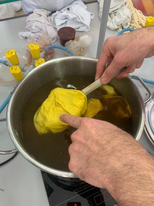 Venerdì 3 febbraio al Deledda di Lecce si studia la produzione di colori naturali - Corriere Salentino