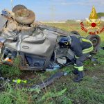 Fuori strada con l'auto in tangenziale, si ribalta nelle campagne: paura per un 20enne - Corriere Salentino