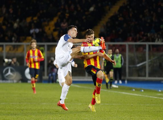 Un secondo tempo “gagliardo” e il Lecce rimonta la Lazio: apoteosi giallorossa, terza vittoria di fila - Corriere Salentino