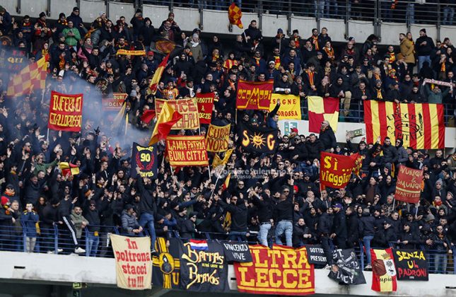 Al Bentegodi il Lecce perde l'imbattibilità ed anche Umtiti: sconfitta per 2 a 0, il francese esce dal campo in lacrime - Corriere Salentino