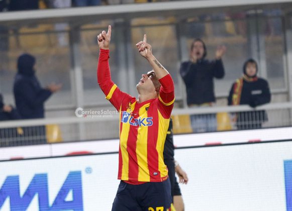 Un secondo tempo “gagliardo” e il Lecce rimonta la Lazio: apoteosi giallorossa, terza vittoria di fila - Corriere Salentino