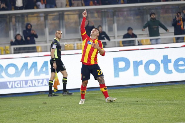 Un secondo tempo “gagliardo” e il Lecce rimonta la Lazio: apoteosi giallorossa, terza vittoria di fila - Corriere Salentino
