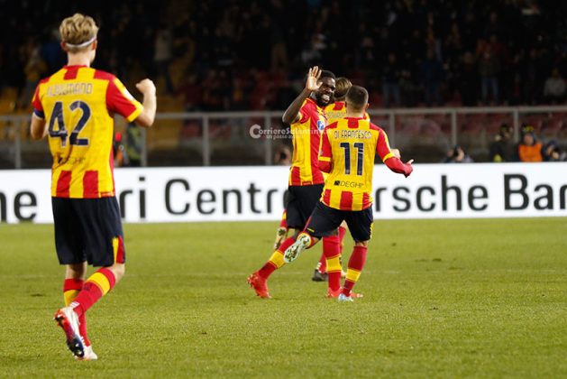 Un secondo tempo “gagliardo” e il Lecce rimonta la Lazio: apoteosi giallorossa, terza vittoria di fila - Corriere Salentino