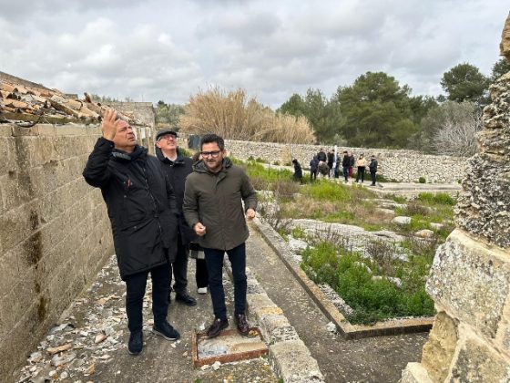 Masseria Torcito, sopralluogo Pagliaro: "Scempio senza fine, causato da anni di abbandono. Ora si dia avvio ai lavori già finanziati" - Corriere Salentino