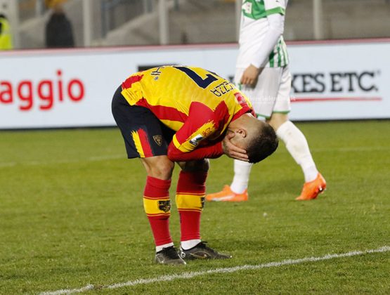 Il Lecce spreca e il Sassuolo porta a casa i tre punti, decide Thorstvedt: 0-1 per gli emiliani - Corriere Salentino
