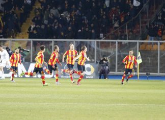 Il Lecce regge l’urto della Roma, Falcone super: al Via del Mare è 1 a 1