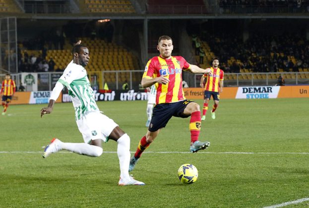 Il Lecce spreca e il Sassuolo porta a casa i tre punti, decide Thorstvedt: 0-1 per gli emiliani - Corriere Salentino