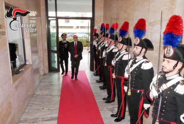 Il Prefetto di Lecce Luca Rotondi in visita al Comando Provinciale dei Carabinieri di Lecce - Corriere Salentino