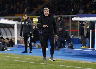 Baroni: “Tanti tiri, tanti cross. Il problema è un altro”. Dionisi: “La vittoria più bella della stagione”