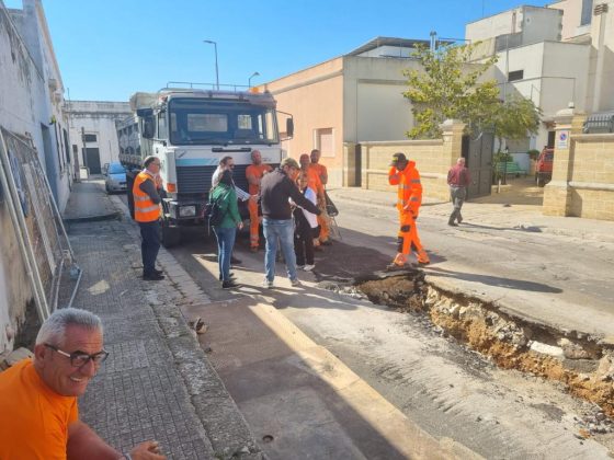 Presicce, scoperta una grande cisterna sotterranea durante i lavori per la rete fognaria - Corriere Salentino