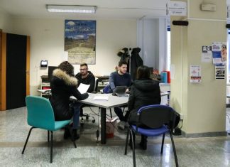 Lavoro nel Salento, si cercano 480 figure professionali