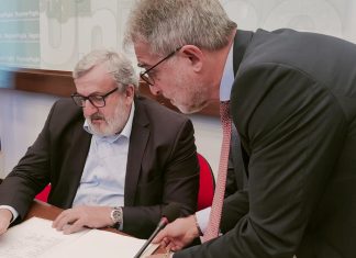 Siglato il primo protocollo della filiera ortofrutticola di Puglia, Emiliano e Pentassuglia: necessario per tutelare il settore