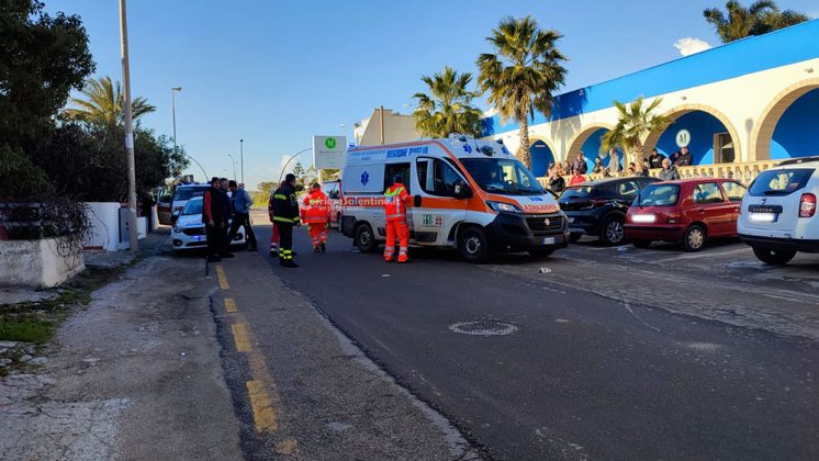 Colpito da un fulmine in riva al mare: corsa in ospedale dopo un massaggio cardiaco di oltre 15 minuti - Corriere Salentino