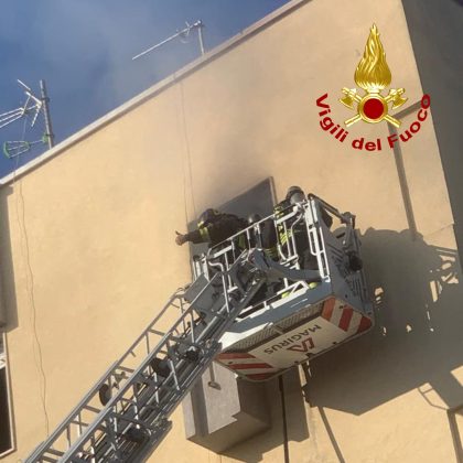 Fiamme in abitazione a Monteroni e Merine: paura e danni, ma nessun ferito - Corriere Salentino