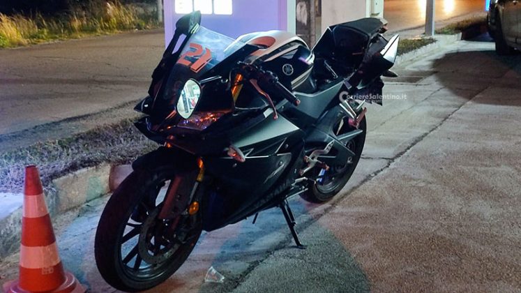 Schianto tra moto ed Ape, diciassettenne finisce in ospedale in gravi condizioni - Corriere Salentino