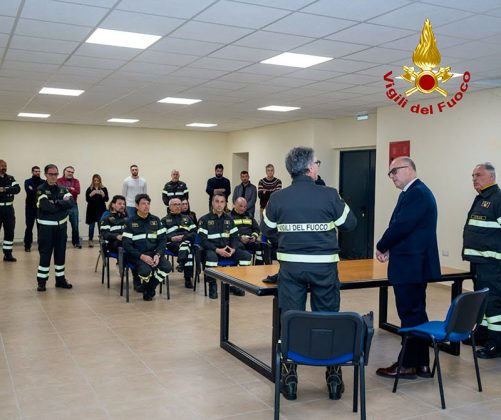 Il Prefetto di Lecce Rotondi ricevuto in visita dai Vigili del Fuoco di Lecce - Corriere Salentino