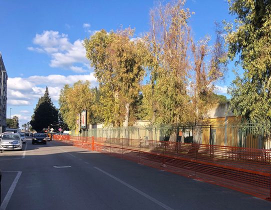 Al via la realizzazione di un marciapiede ciclopedonale davanti al Campo Montefusco - Corriere Salentino