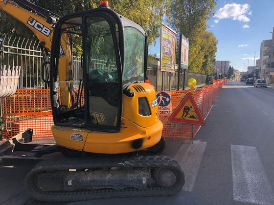 Al via la realizzazione di un marciapiede ciclopedonale davanti al Campo Montefusco - Corriere Salentino