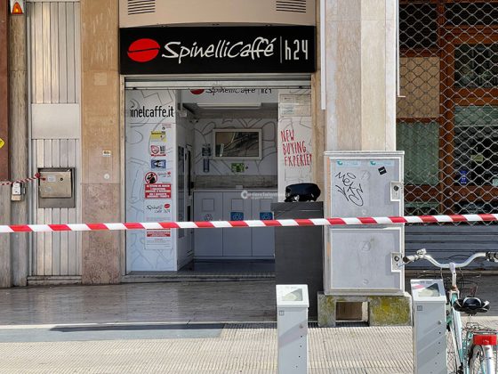 Zaino sospetto sotto ai portici, scatta l'allarme bomba in piazza Sant'Oronzo - Corriere Salentino