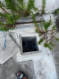 Campo sportivo di Frigole abbandonato. Scorrano: “Simbolo dell’incuria dell’amministrazione Salvemini” - Corriere Salentino