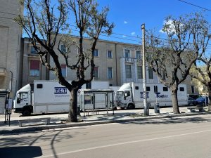 “Piazzale della stazione, disagi per chi viaggia e danni economici per le poche attività superstiti” - Corriere Salentino