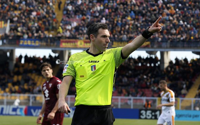 Terza sconfitta di fila, il Lecce torna coi piedi per terra - Corriere Salentino