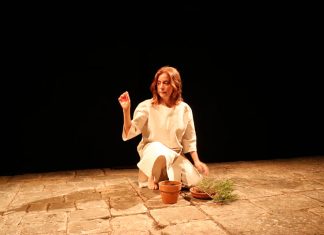 Lunedì 27 marzo “Medea, Desír” di Astràgali Teatro a San Cesario di Lecce per la Giornata Mondiale del Teatro