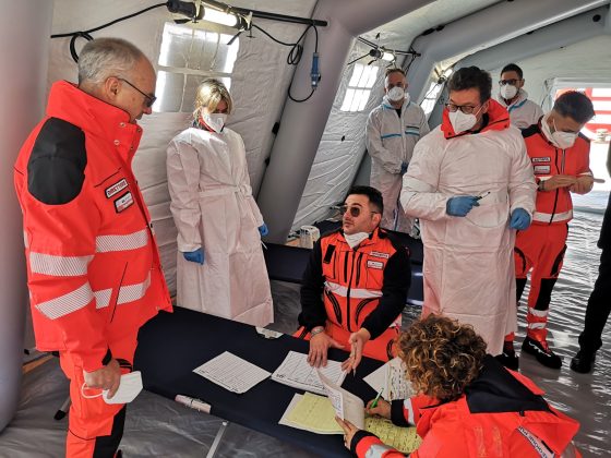 Accolta a Brindisi la nave di Emergency con 105 persone salvate al largo della Libia - Corriere Salentino