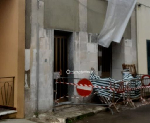 Nasconde in casa il cadavere del padre per quasi un anno, shock nel Salento: 56enne portato in caserma - Corriere Salentino