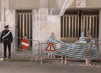 Il test del Dna conferma: il corpo è dell’anziano morto mesi prima, indagato il figlio