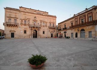 L’opposizione accusa un assessore di favorire i parenti. La replica: “Coppola e Liaci vittime della loro stessa ignoranza”