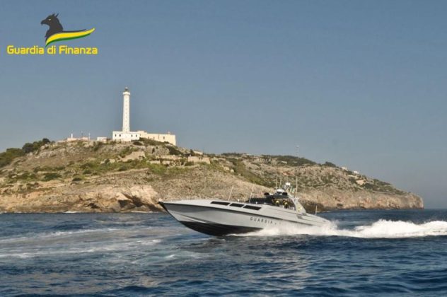 Lavori abusivi nel parco regionale, la finanza sequestra 4 immobili ed una piscina compresiva di solarium - Corriere Salentino