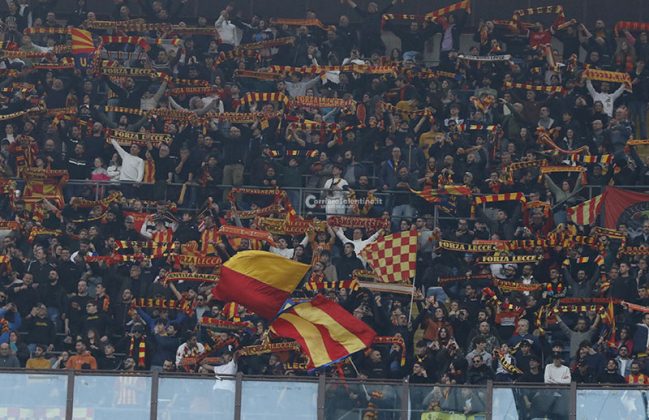 Le luci a San Siro sono solo per l’Inter: Lecce mai pericoloso, contro i nerazzurri finisce 2 a 0 - Corriere Salentino