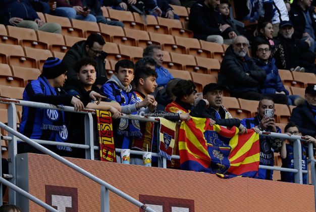 Le luci a San Siro sono solo per l’Inter: Lecce mai pericoloso, contro i nerazzurri finisce 2 a 0 - Corriere Salentino