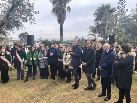 Inaugurato a Martano l'Uliveto della Memoria dedicato alle vittime di femminicidio - Corriere Salentino