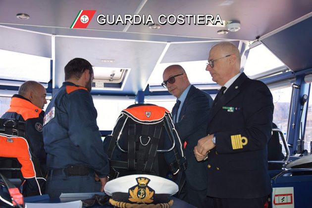 Il Prefetto Luca Rotondi in visita alla Capitaneria di porto di Gallipoli - Corriere Salentino