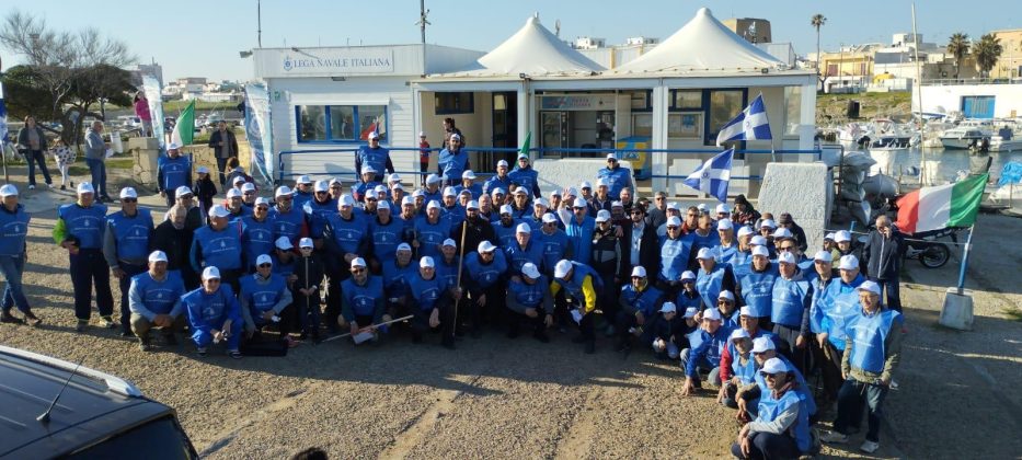 “A Pesca di Plastica”: grande successo per la giornata organizzata da LNI San Foca e FIPSAS - Corriere Salentino