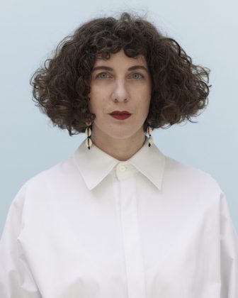 I tessuti ed i ricami simbolici di Sabrina Laiolo per Domus Artist Residency - Corriere Salentino