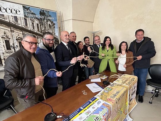 Tra tradizione e divertimento torna “Salento in Cima alla Cuccagna”: sfida aperta in quattro comuni - Corriere Salentino