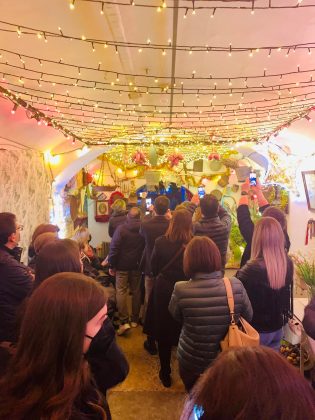 “Cantina Peparussu – Casa delle Tradizioni”, cantori e musicisti salentini per le Serenate di Pasqua a Tuglie - Corriere Salentino