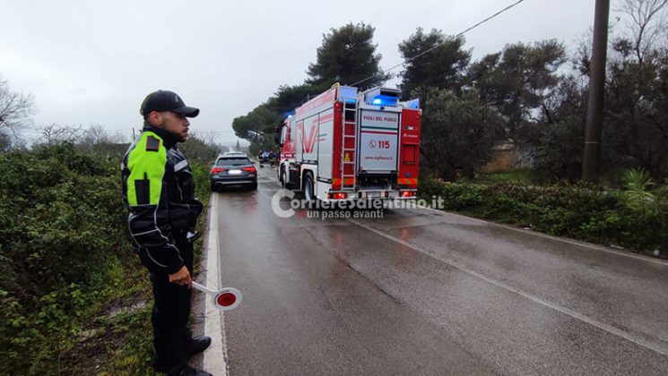 Paura nel Capo di Leuca, perde il controllo dell'auto e si ribalta: corsa in ospedale per una donna - Corriere Salentino