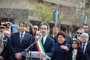 La Festa della Liberazione, il 25 aprile con le istituzioni in piazza. Salvemini sulle giornate della Resistenza: “Si forgiò il nuovo spirito nazionale” - Corriere Salentino