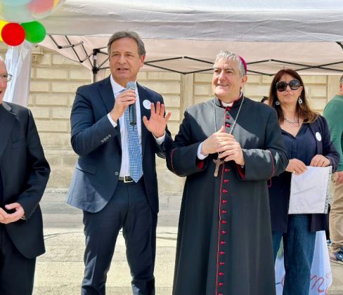 La festa della solidarietà di Cuore Amico in piazza Duomo - Corriere Salentino