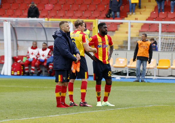 Il Lecce non sa più vincere, contro la Samp è 1 a 1: non basta un primo tempo sontuoso per battere l’ultima in classifica - Corriere Salentino